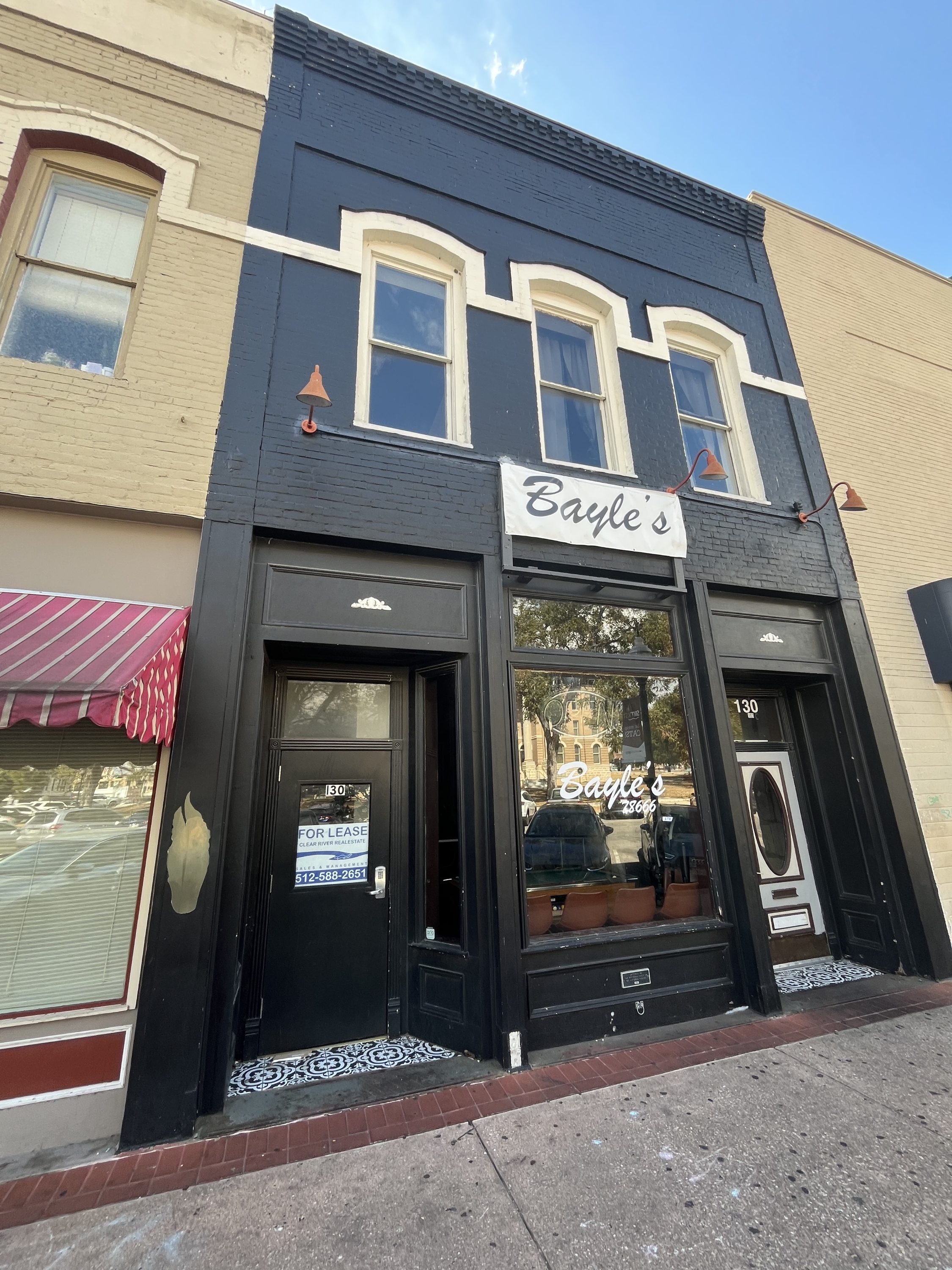130 E. San Antonio
